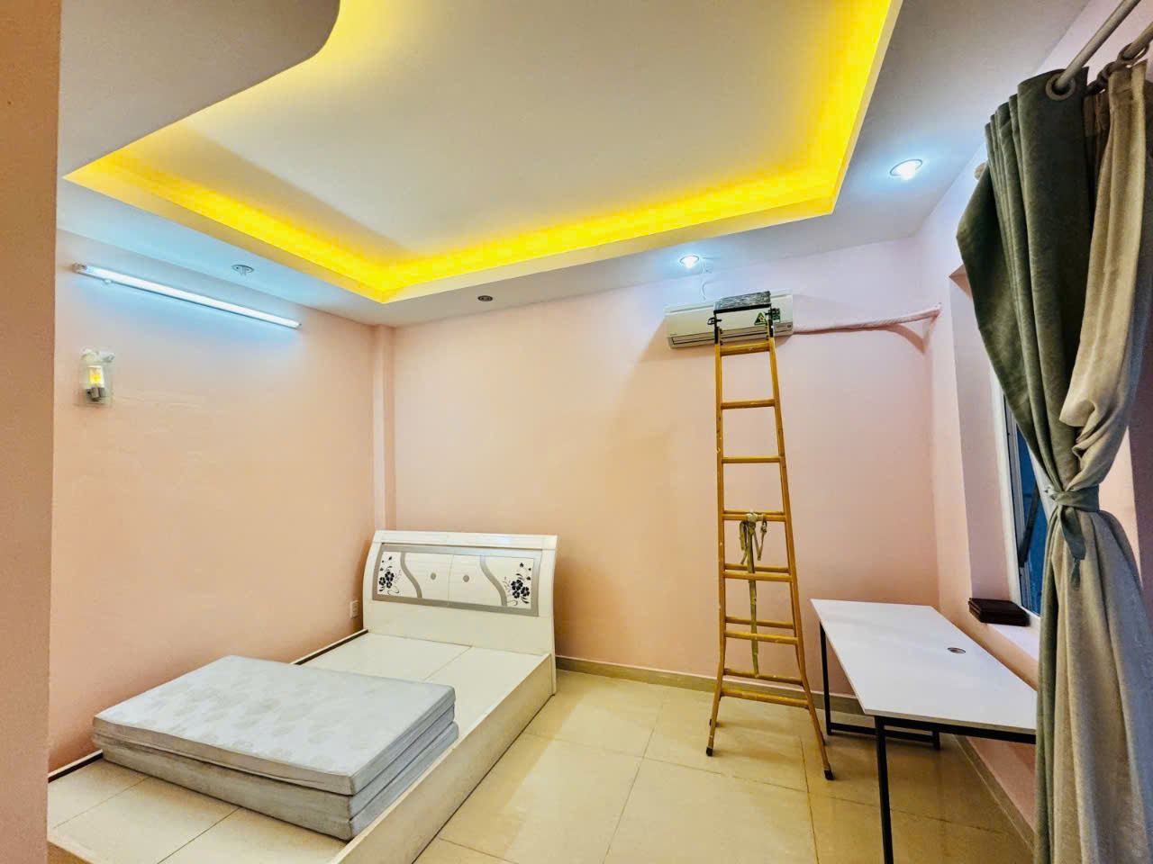 Hiếm CHDV sát Bầu Cát - Âu Cơ - 5 tầng - HXH Doanh Thu tốt - Ảnh 4